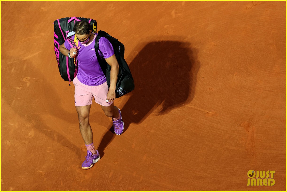 rafael nadal white shorts