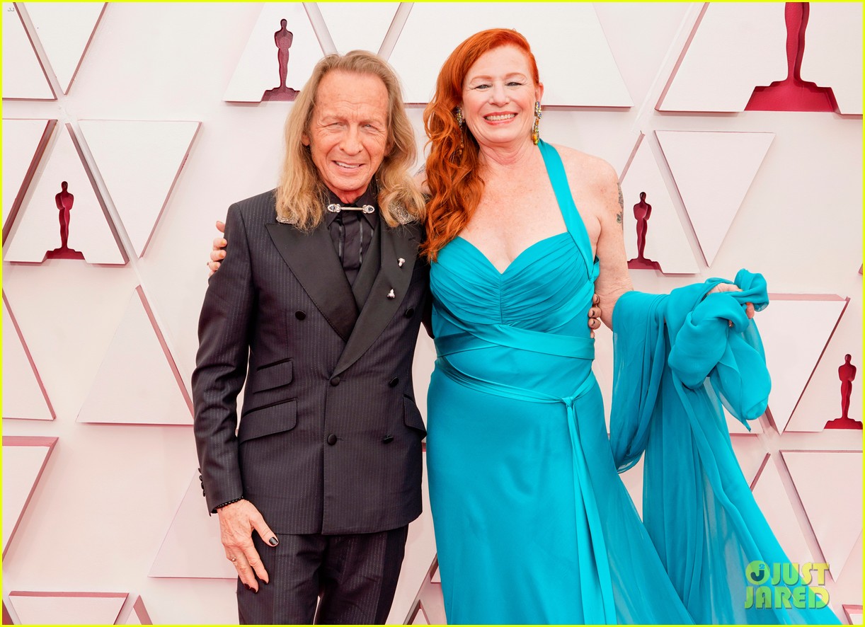 Sound of Metal's Paul Raci Walks Oscars 2021 Red Carpet with Wife Liz(02)