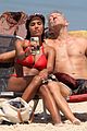 vincent cassel ripped abs day at the beach 15