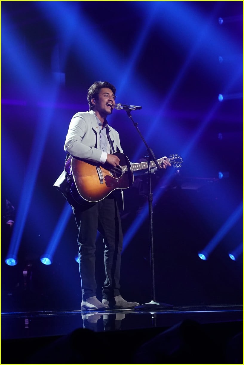 'American Idol' Contestant Arthur Gunn Explains Why He Dropped Out of