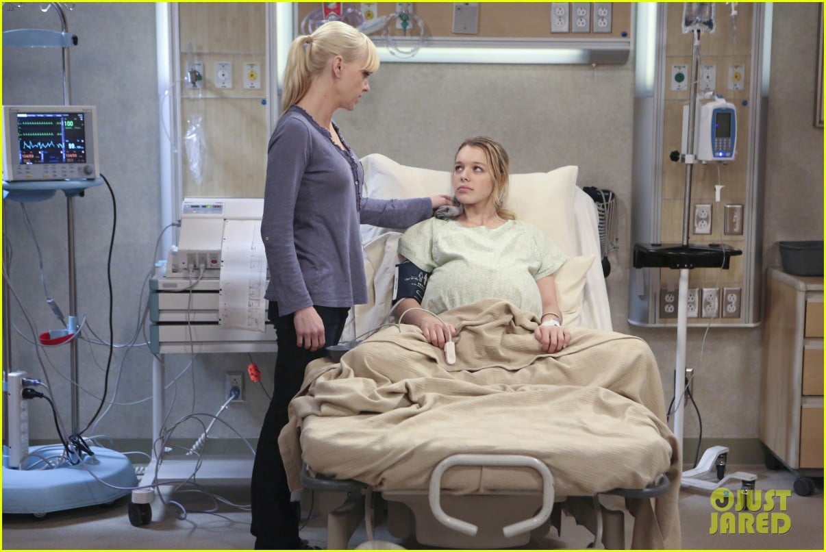 'Mom' Series Finale What Actually Happened To Christy's Kids? Photo