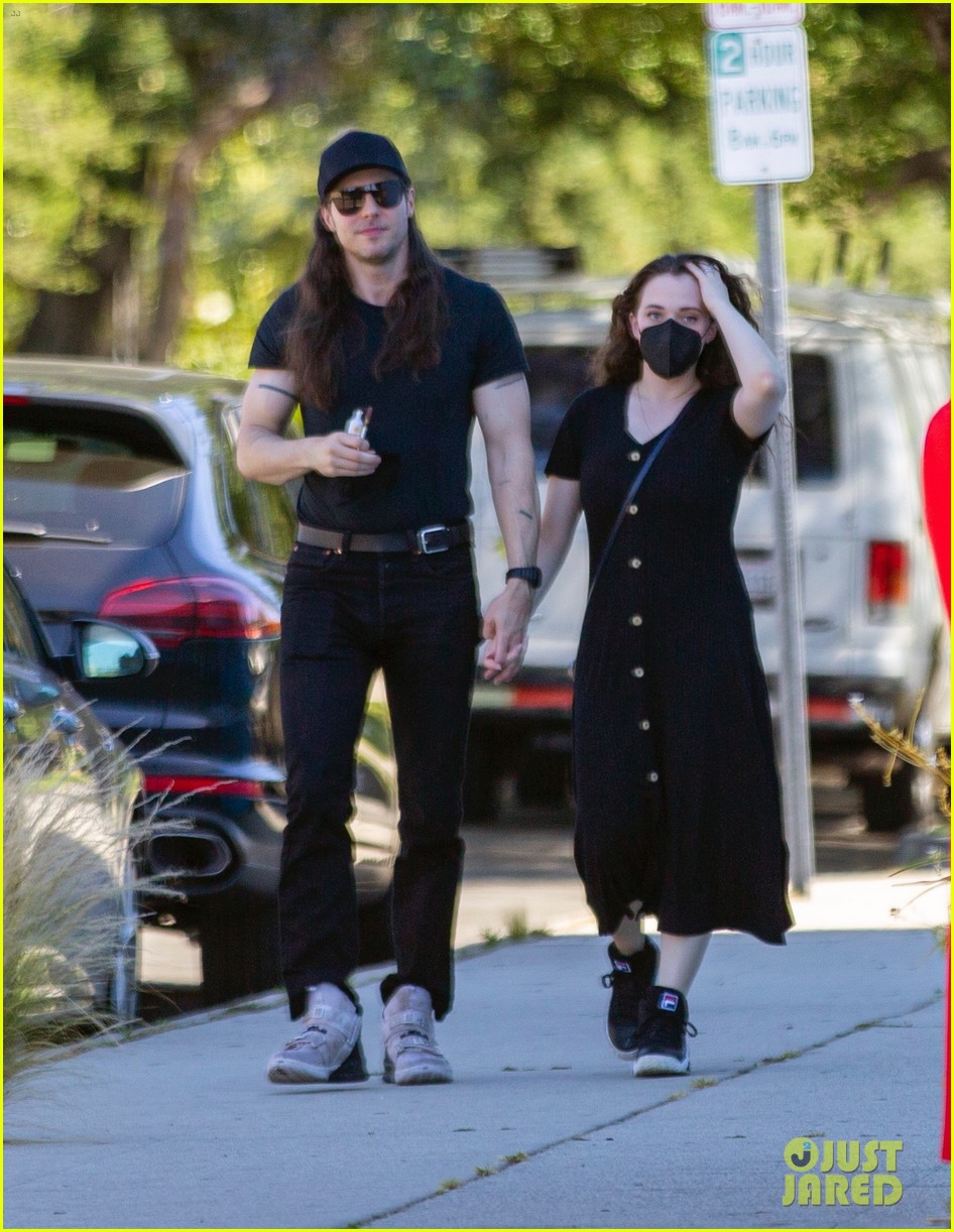 kat dennings shopping with andrew wk 084560391