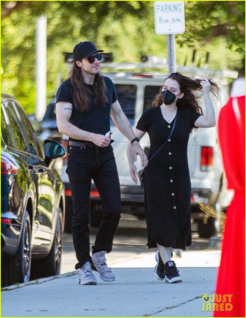 kat dennings shopping with andrew wk 264560409