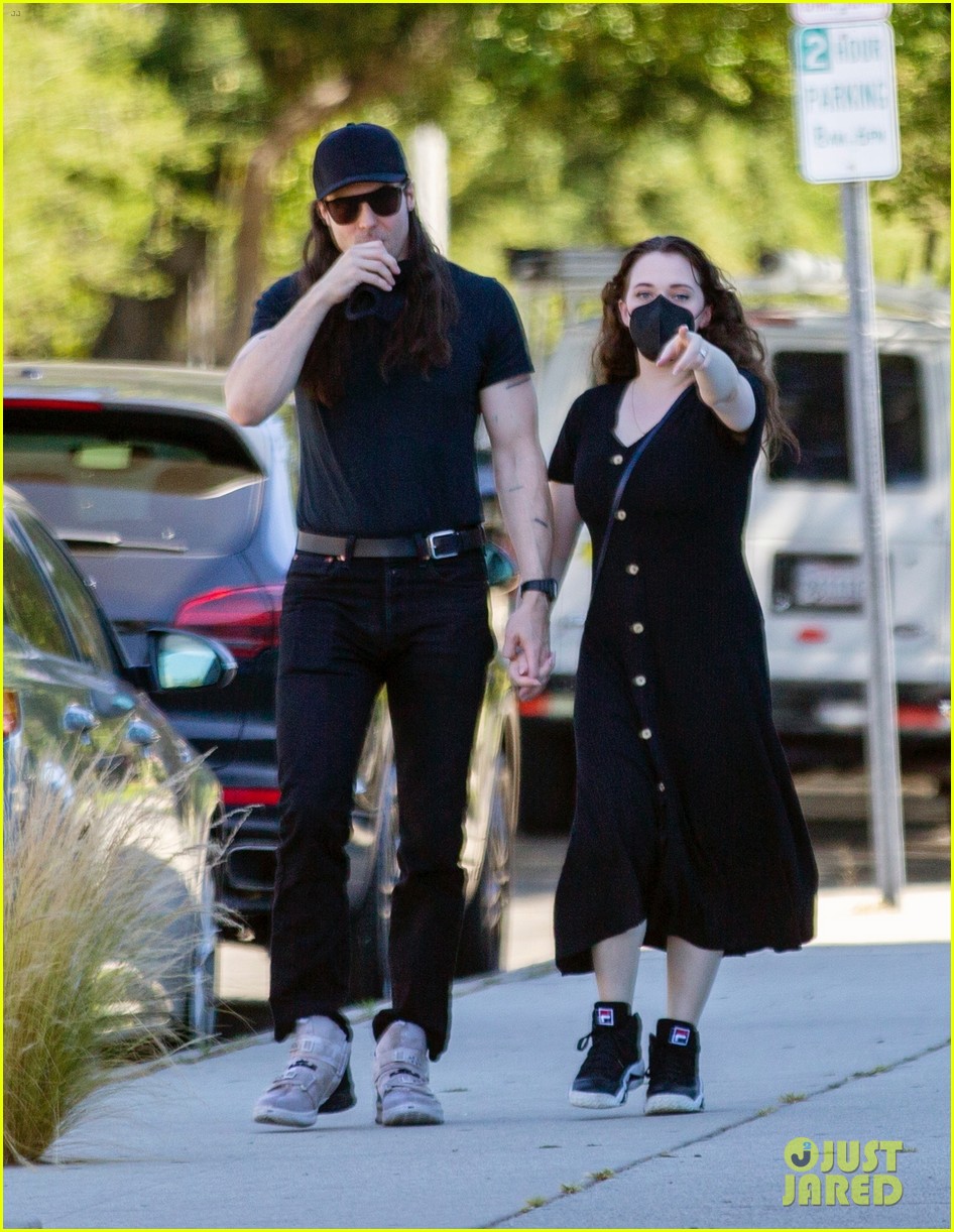 kat dennings shopping with andrew wk 354560418