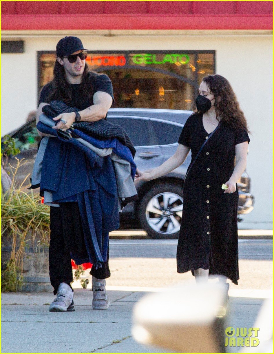 kat dennings shopping with andrew wk 404560423
