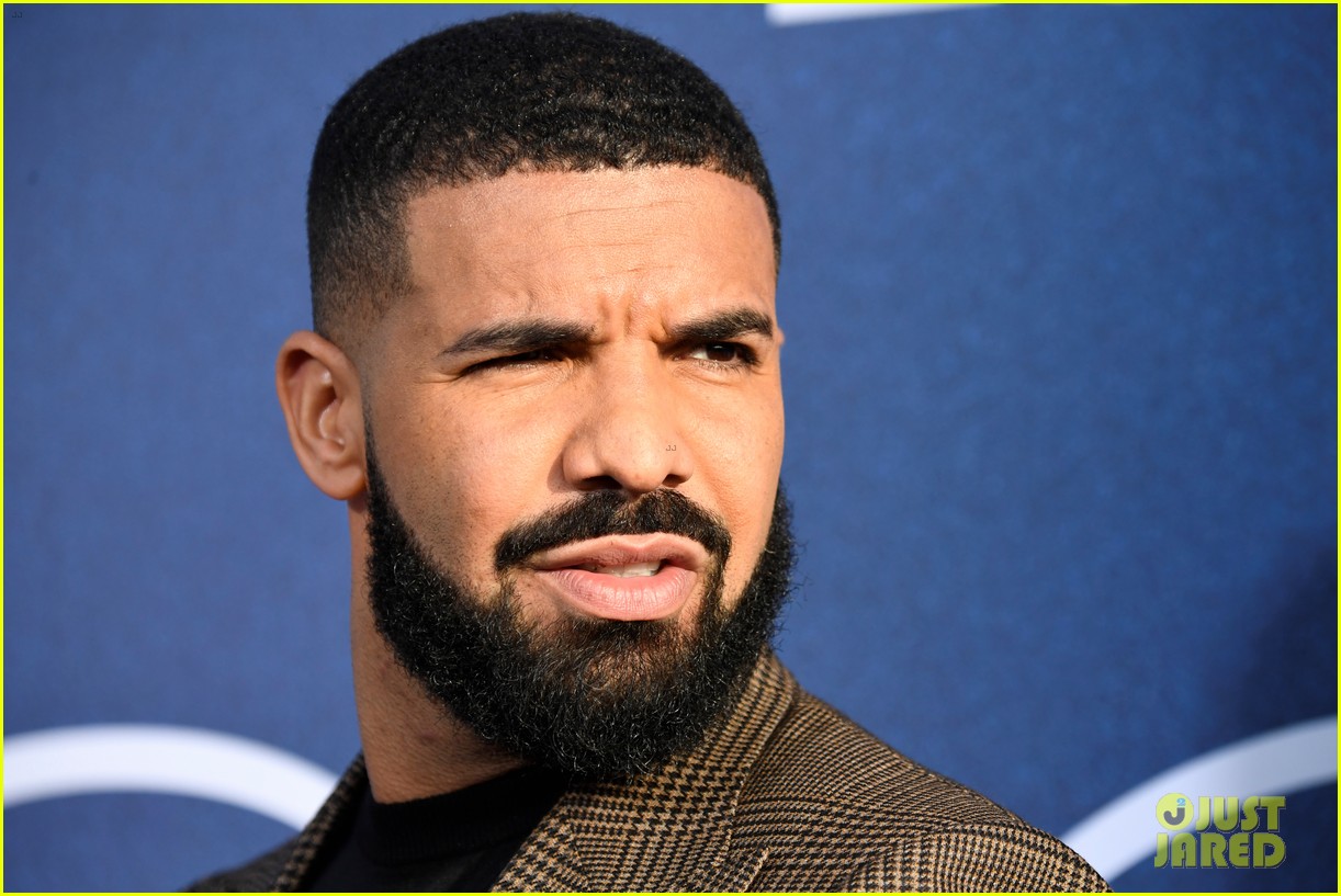 How Much Is Drake Worth? Net Worth Revealed! Photo 4552637 Drake