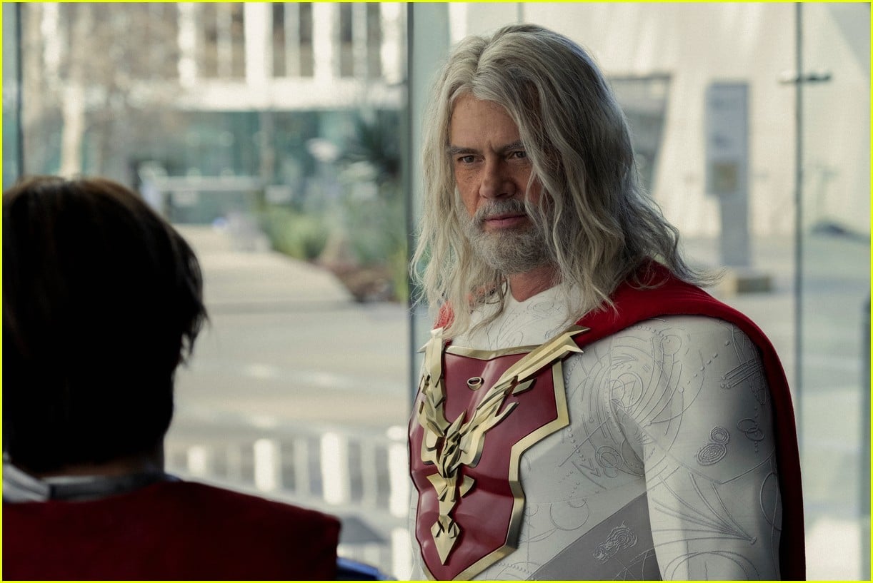 Every Photo of Josh Duhamel In His Skintight Superhero Costume for