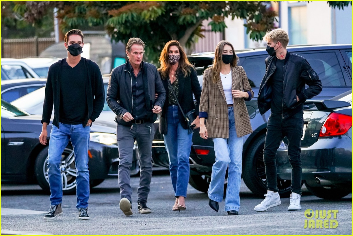 Rande Gerber&rsquo;s Wife Cindy Crawford & Kids Helped Him Celebrate His