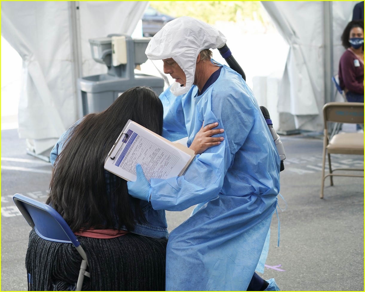 Yet Another 'Grey's Anatomy' Star Is Leaving the Show, But There's Good