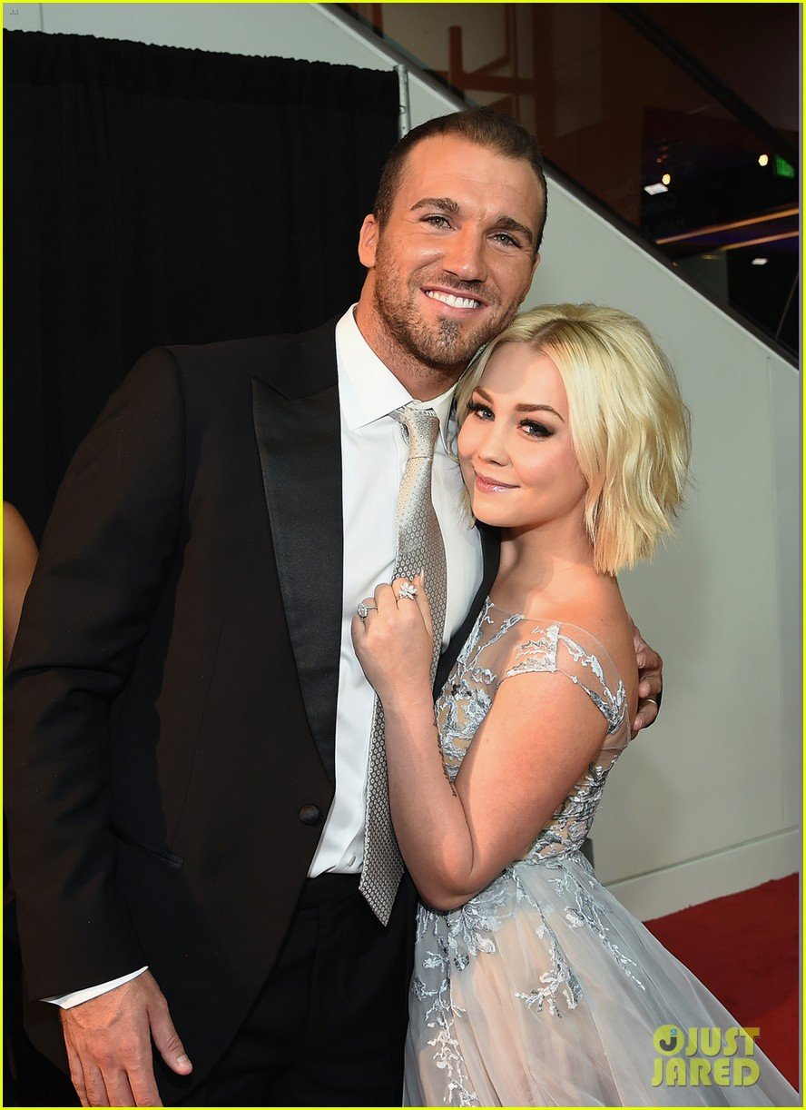 The Voice's RaeLynn Is Pregnant, Expecting First Child With Husband