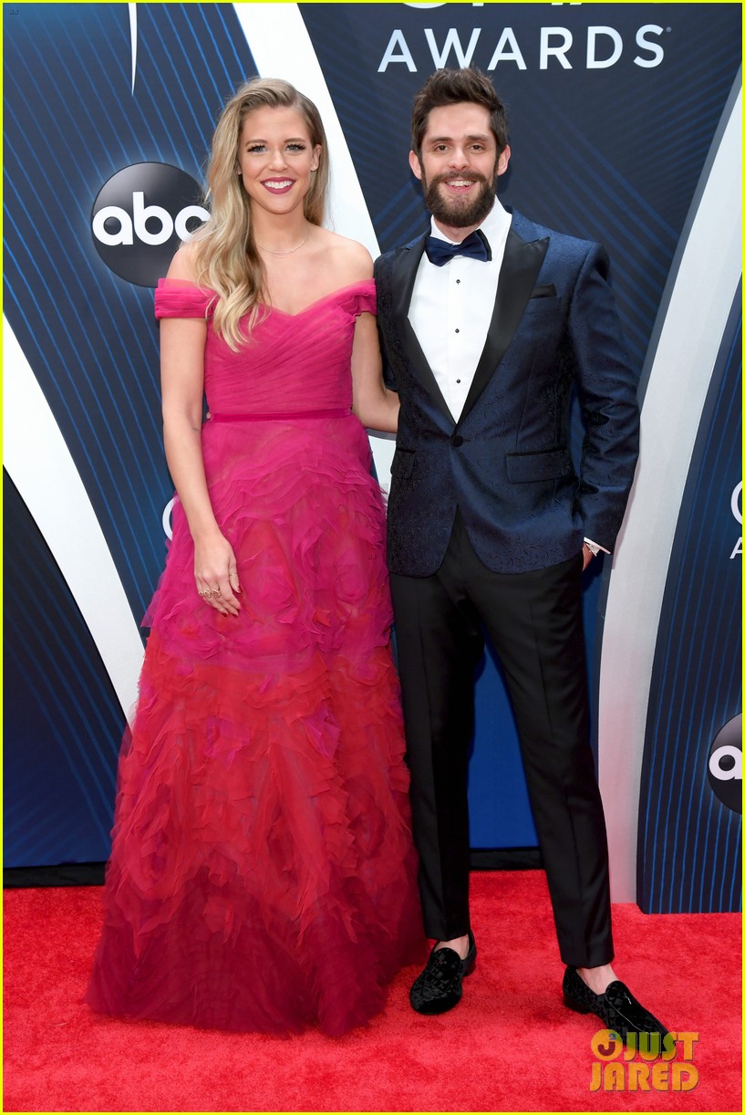 Thomas Rhett & Lauren Akins Expecting Their Fourth Daughter! Photo