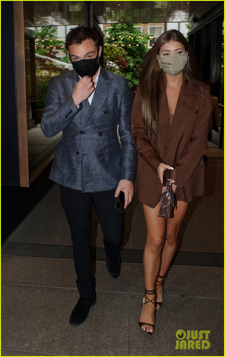 Photo ed westwick rare outing with girlfriend tamara francesconi 01