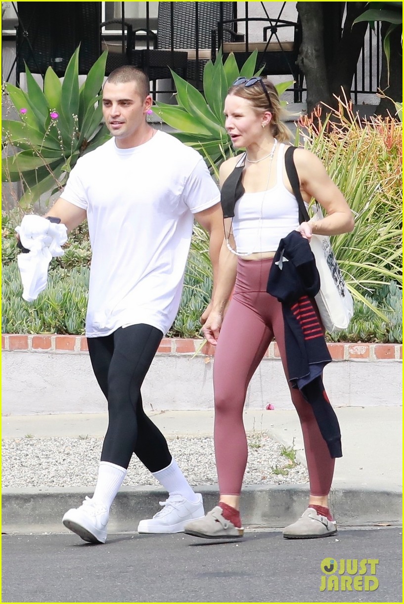 kristen bell benjamin levy aguilar hit up the gym again 054572217