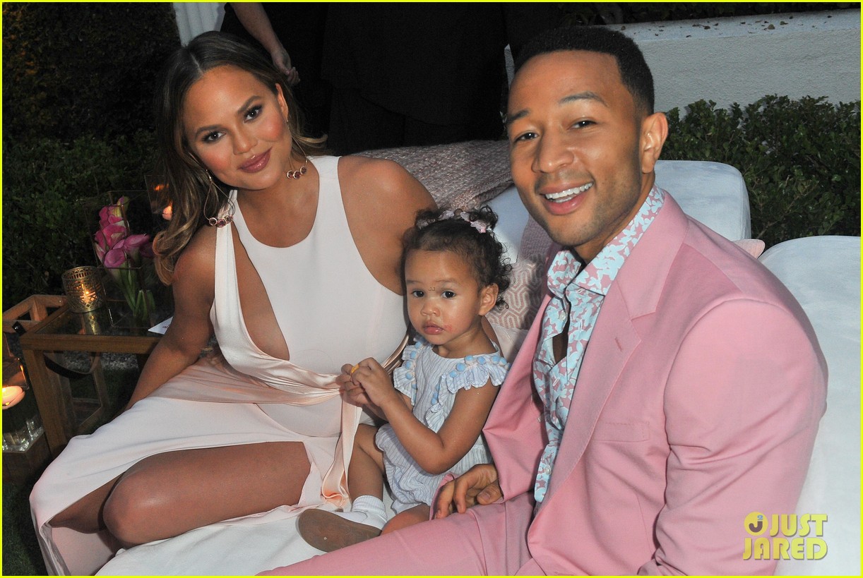 Chrissy Teigen Celebrates Father's Day With John Legend & Their Kids