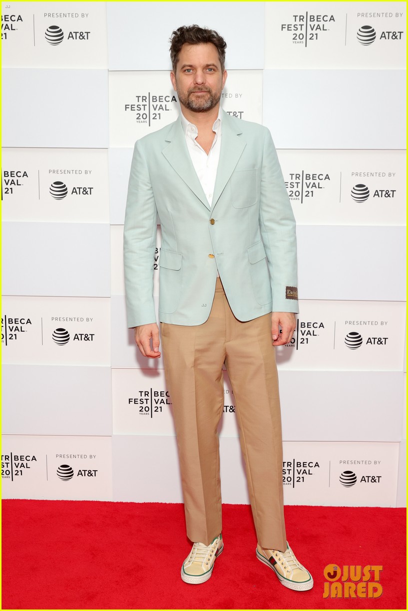 Joshua Jackson Hits The Premiere of 'Dr. Death' at Tribeca Film