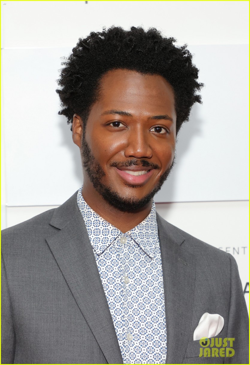 Joshua Jackson Hits The Premiere of 'Dr. Death' at Tribeca Film