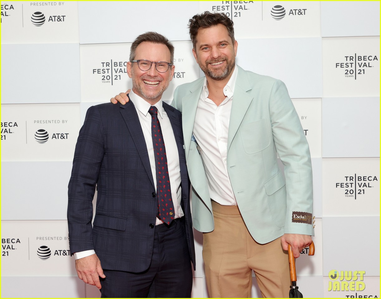 Joshua Jackson Hits The Premiere of 'Dr. Death' at Tribeca Film