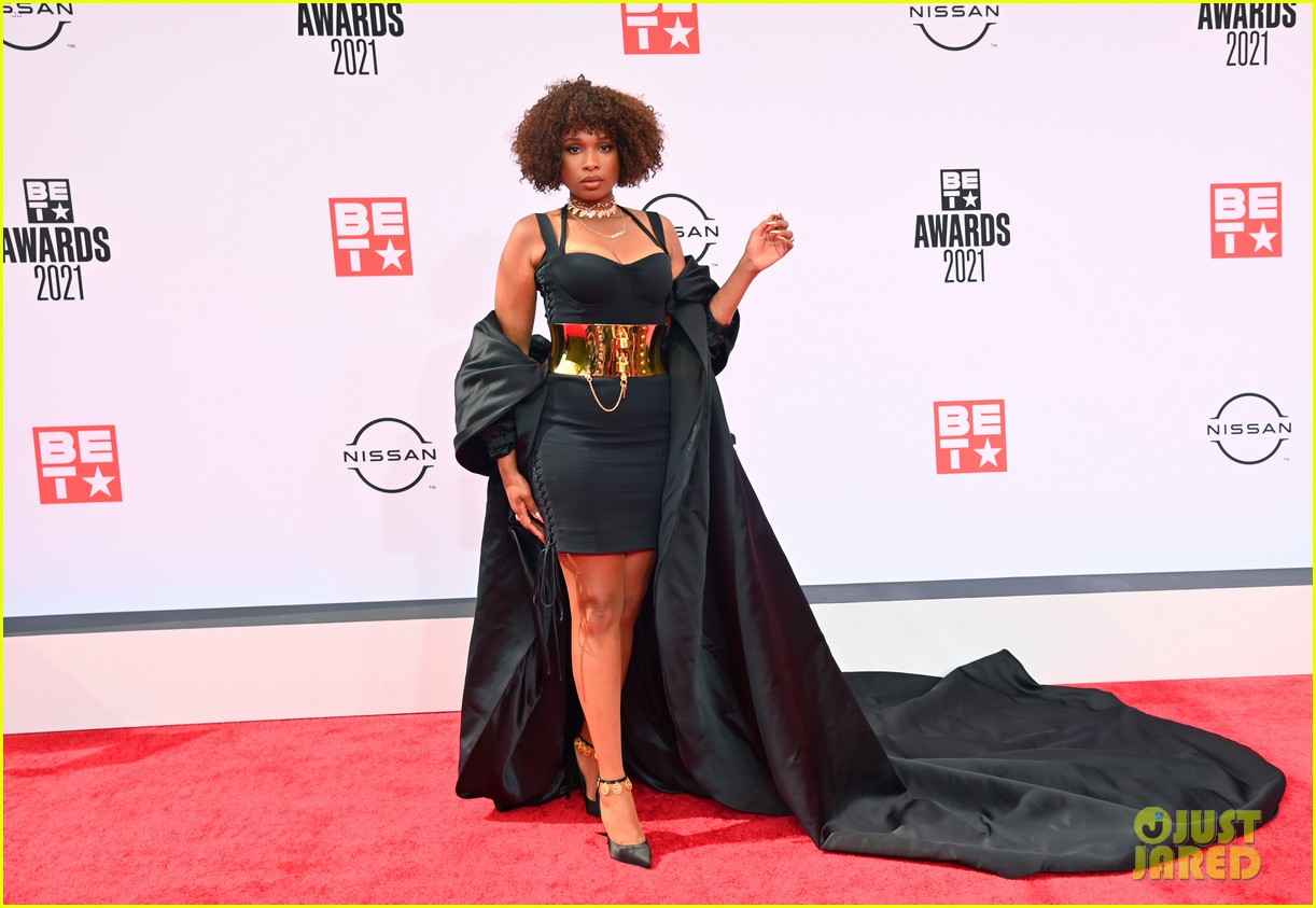 Jennifer Hudson Is A Queen in Dolce & Gabbana At BET Awards 2021 Photo