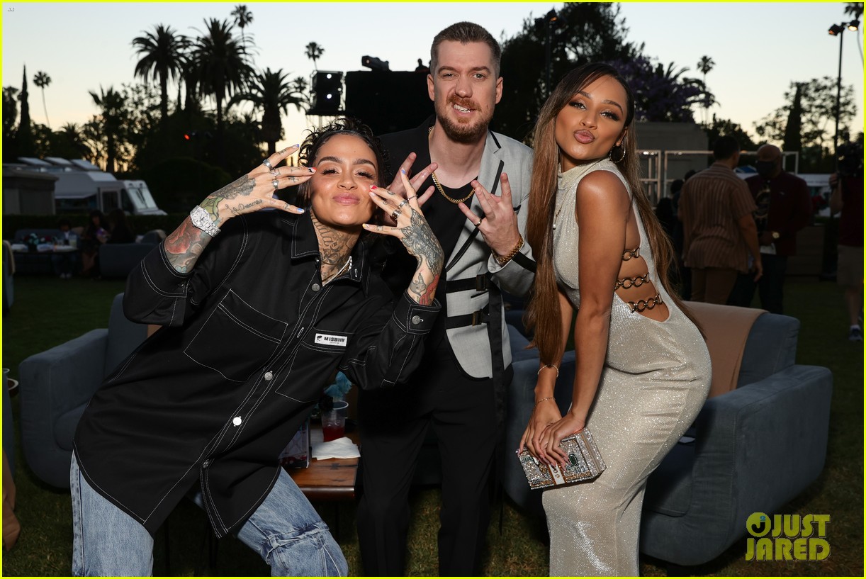 Jasmine Cephas Jones Brings Famous Dad Ron To 'Blindspotting' Premiere