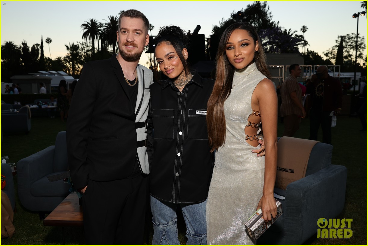 Jasmine Cephas Jones Brings Famous Dad Ron To 'Blindspotting' Premiere