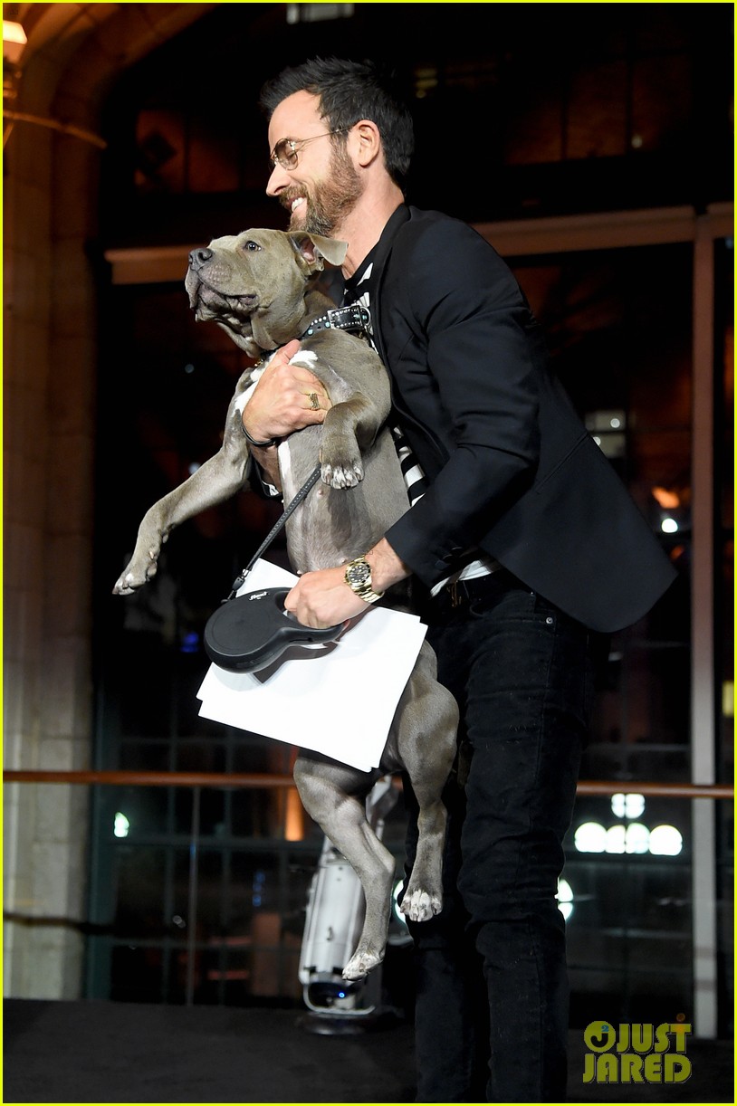 Justin Theroux Shares the Sweetest Message for His Beloved Dog Kuma