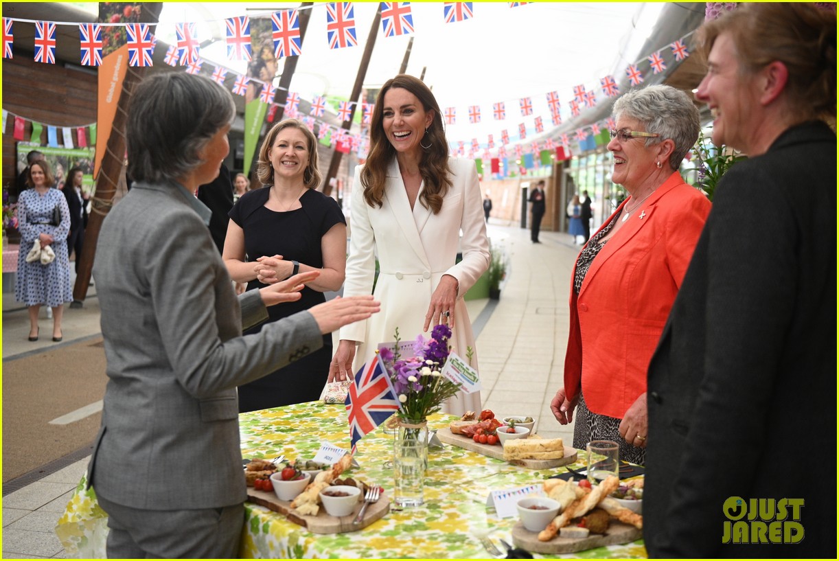 kate elizabeth camilla outing during g7 summit 084568477