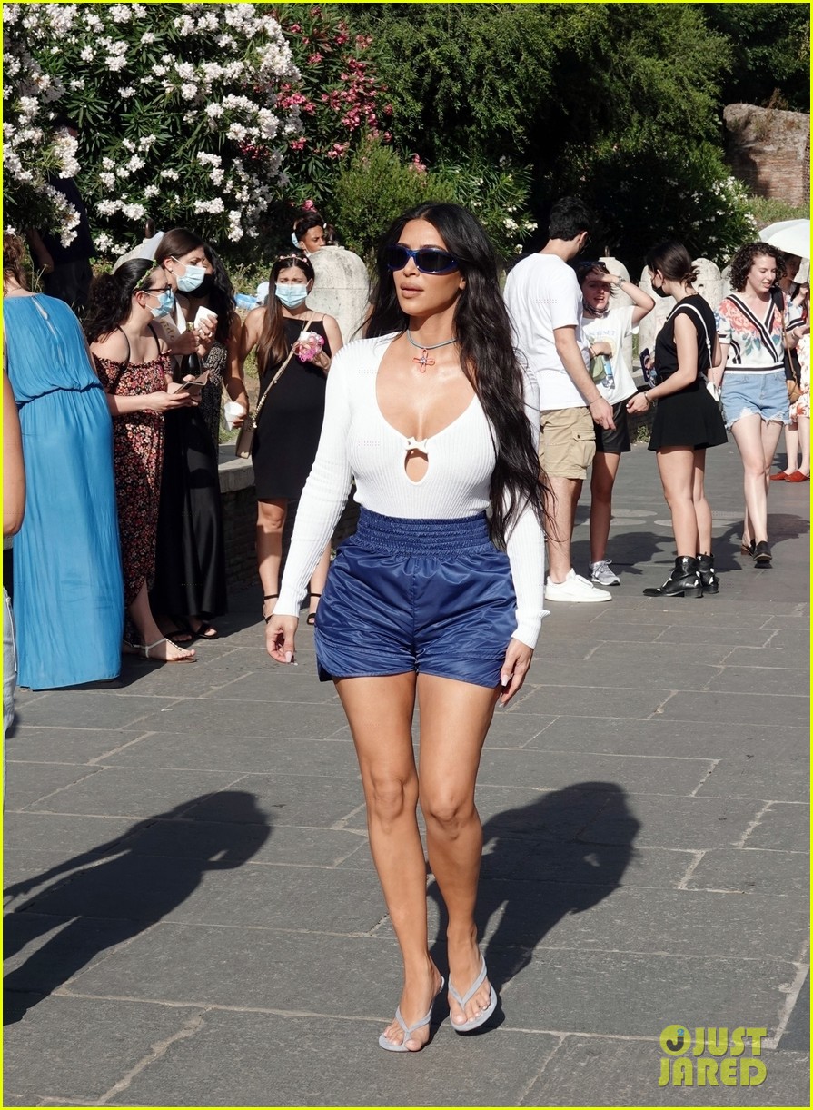 Photo: kim kardashian tours rome weekend getaway 50 | Photo 4578053