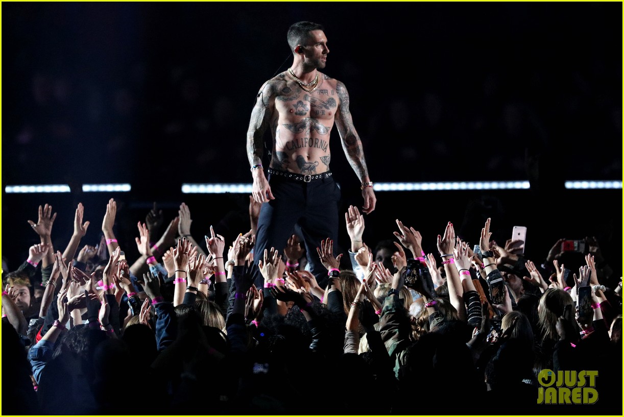 Maroon 5 Set to Embark on North American Tour See the Dates! Photo