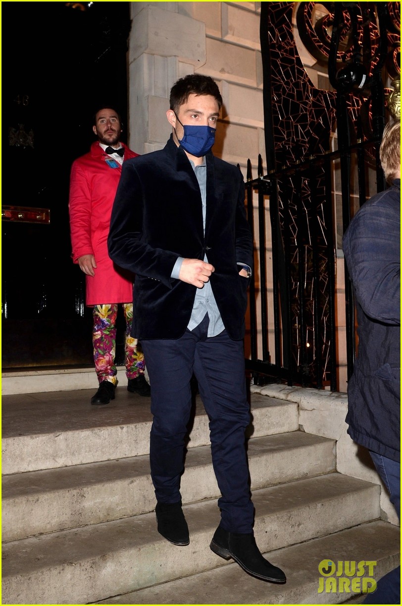 Ed Westwick Looks Suave During Night Out in London: Photo 4565000 | Ed