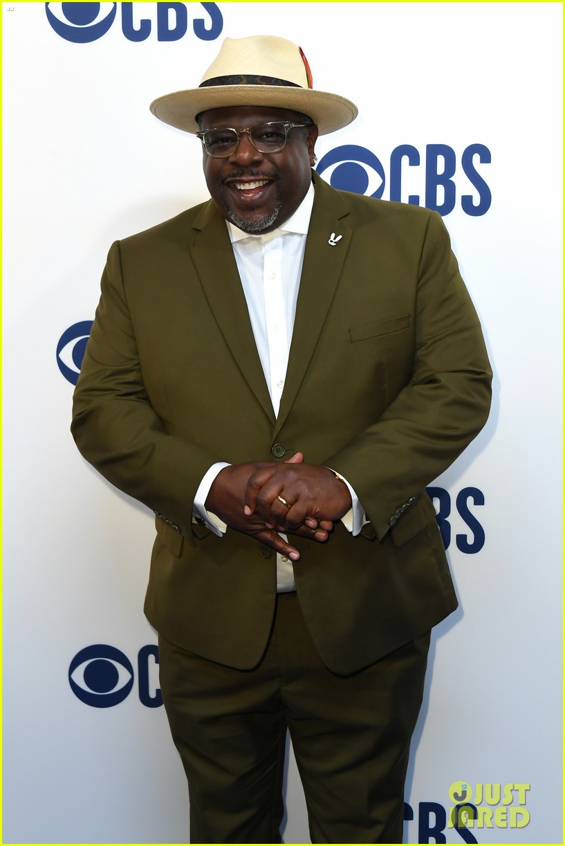 cedric entertainer emmys host live audience 024586879