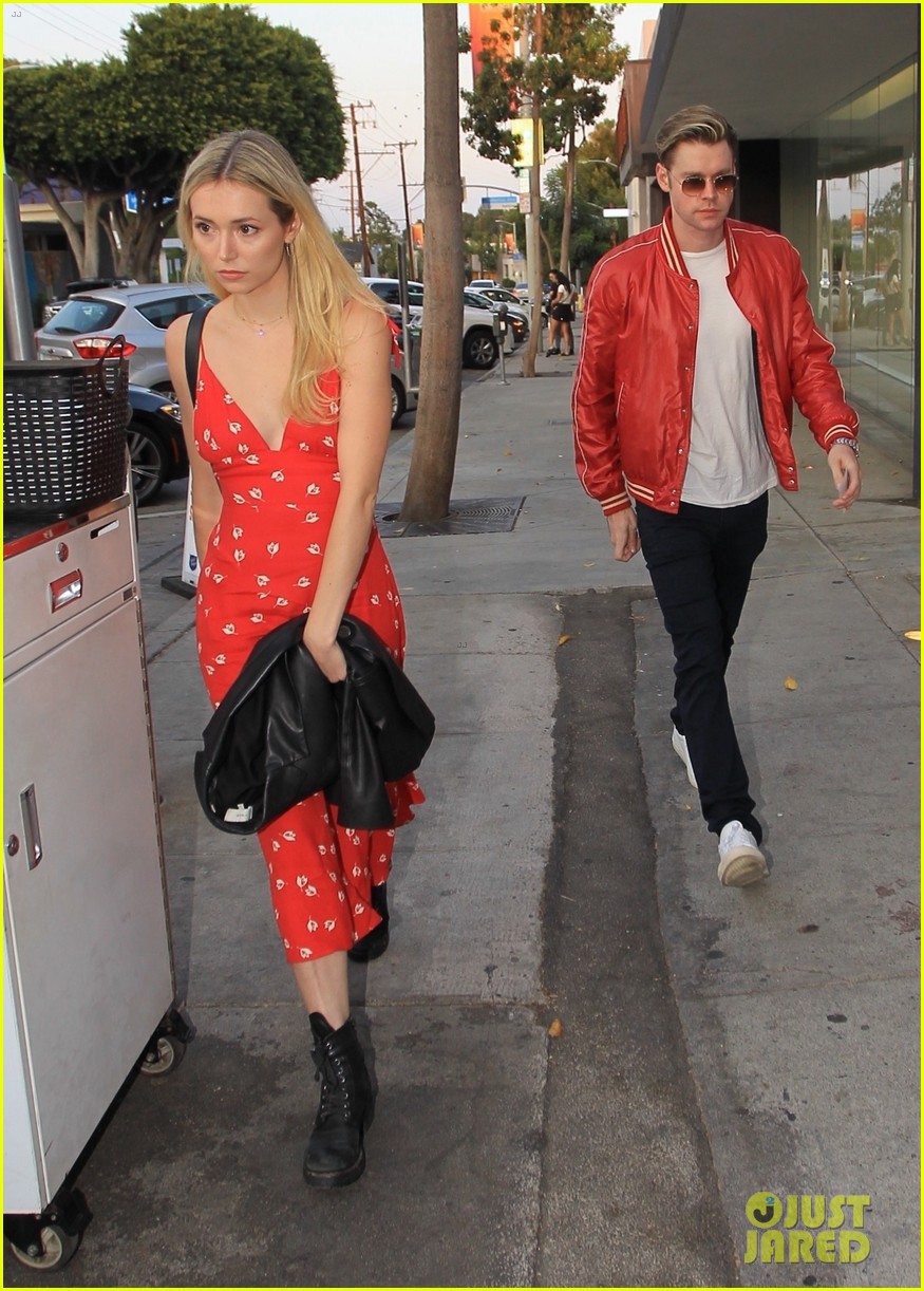 chord overstreet dinner date with rumored girlfriend camelia somers 144588078