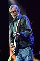 eric clapton cancelling shows requiring vaxxed audiences 01