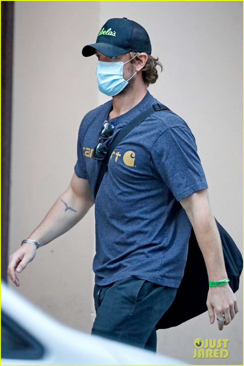 'Sex/Life' Star Adam Demos Spotted in Sydney After Finishing His