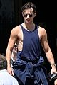 brandon flynn shows off his fit physique during day out in venice 03