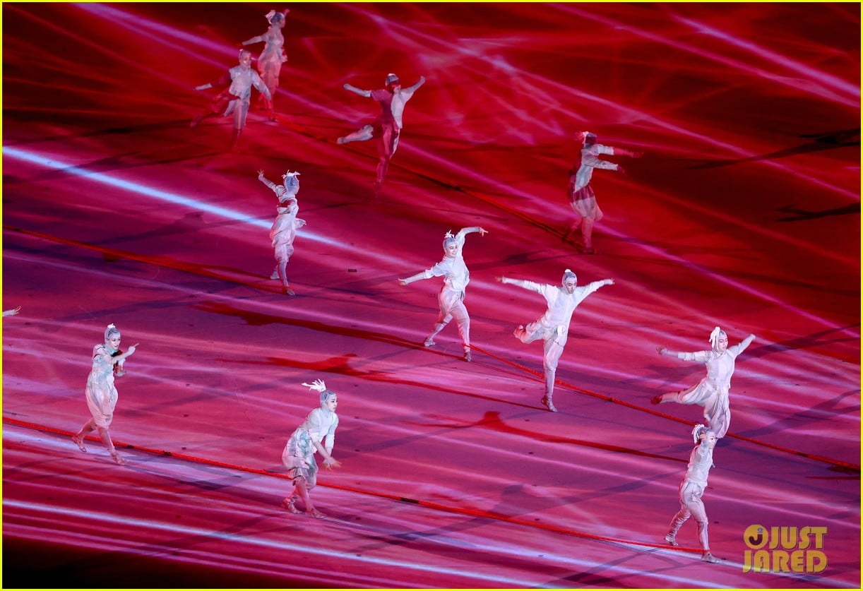 Photo inside the olympics opening ceremony 2021 018 Photo 4593845