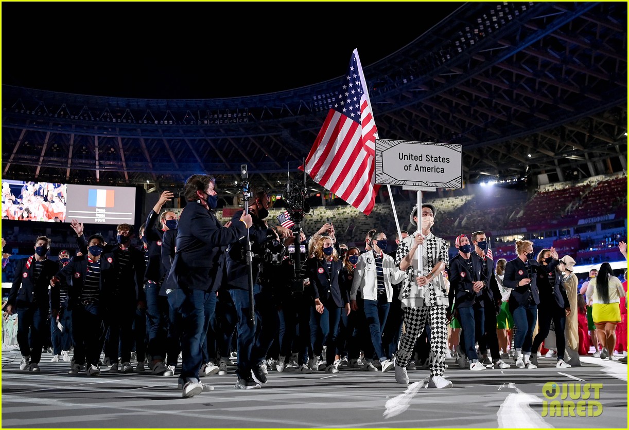Photo inside the olympics opening ceremony 2021 059 Photo 4593886