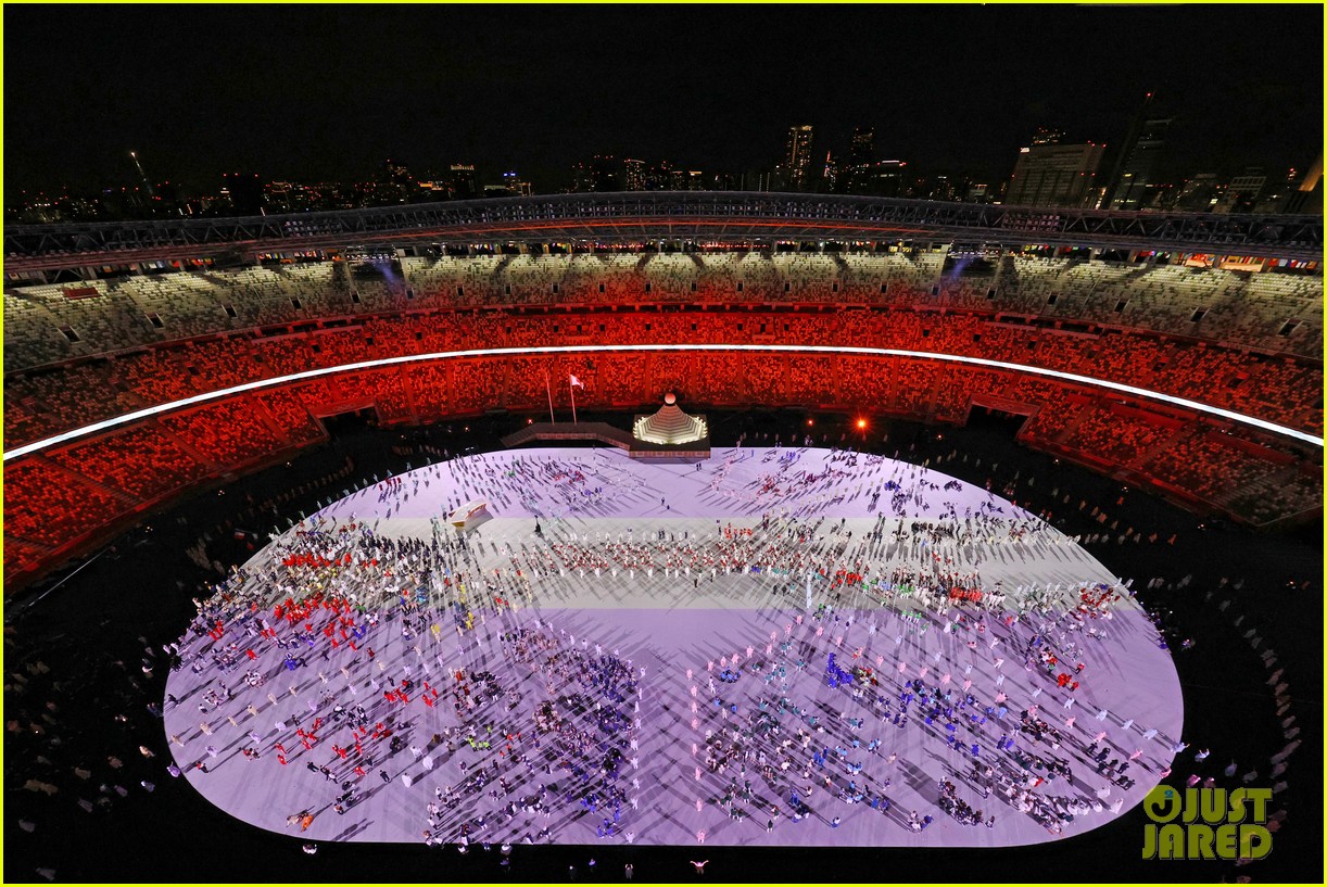 Photo inside the olympics opening ceremony 2021 064 Photo 4593891