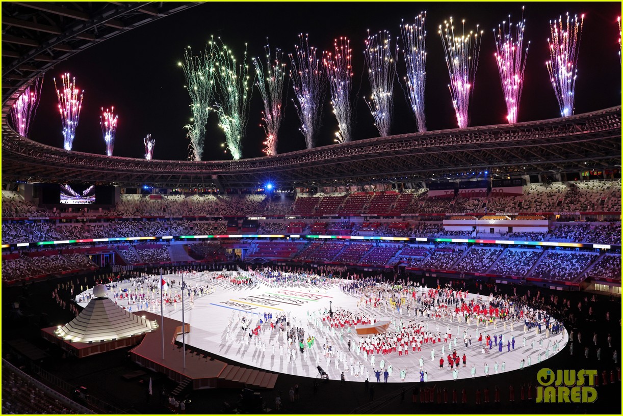 Photo inside the olympics opening ceremony 2021 075 Photo 4593902