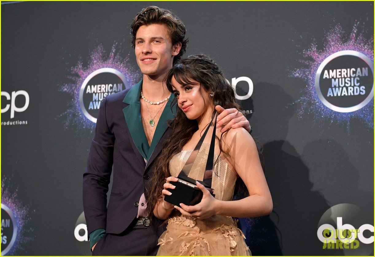 shawn mendes camila cabello two year anniversary 244581368