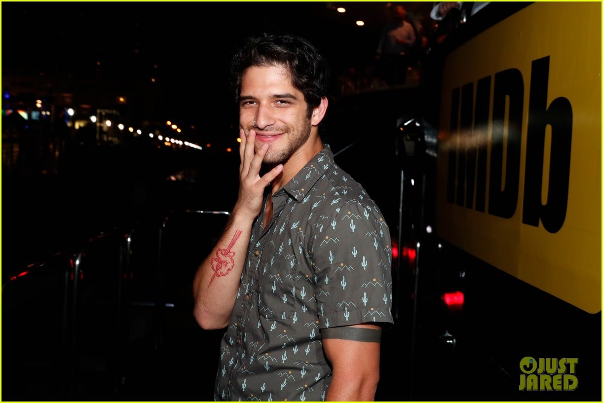 tyler posey comes out as queer 074580821