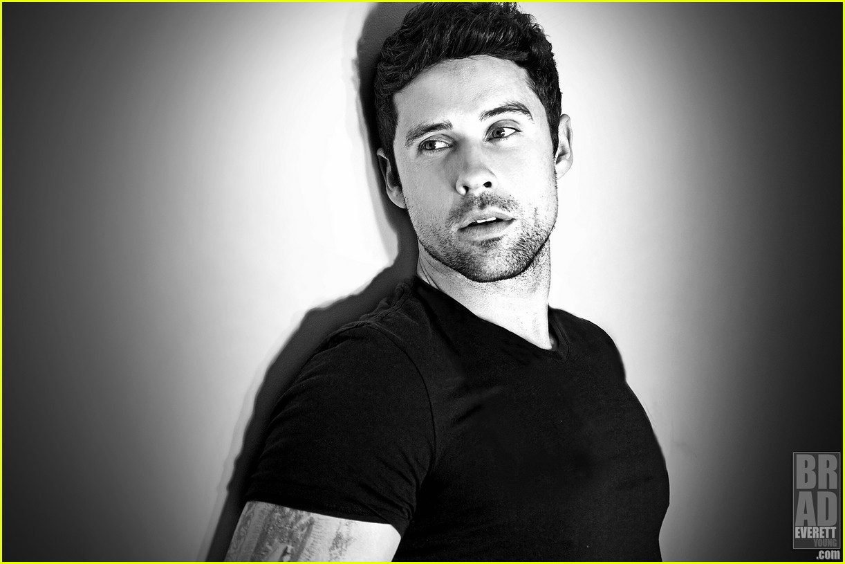 Photo: benjamin hollingsworth hot new photo shoot 09 | Photo 4599981