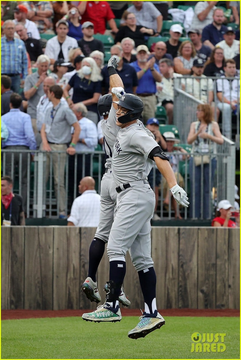 Peacock Orders 'Field Of Dreams' TV Series Based On The Movie Photo