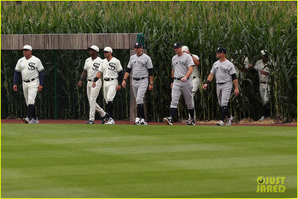 Peacock Orders 'Field Of Dreams' TV Series Based On The Movie Photo