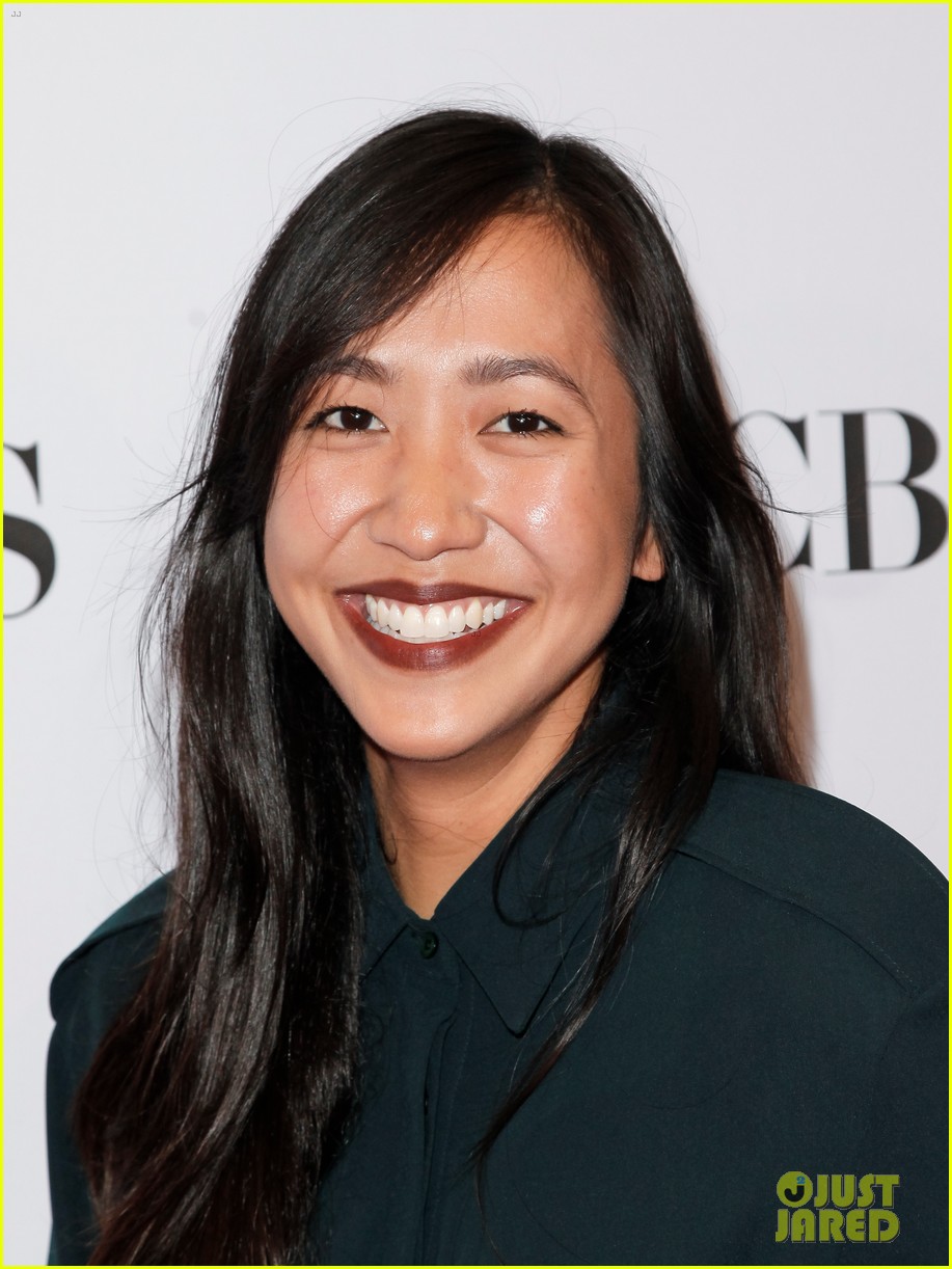 'How I Met Your Mother' Sequel Adds Francia Raisa, Suraj Sharma & More