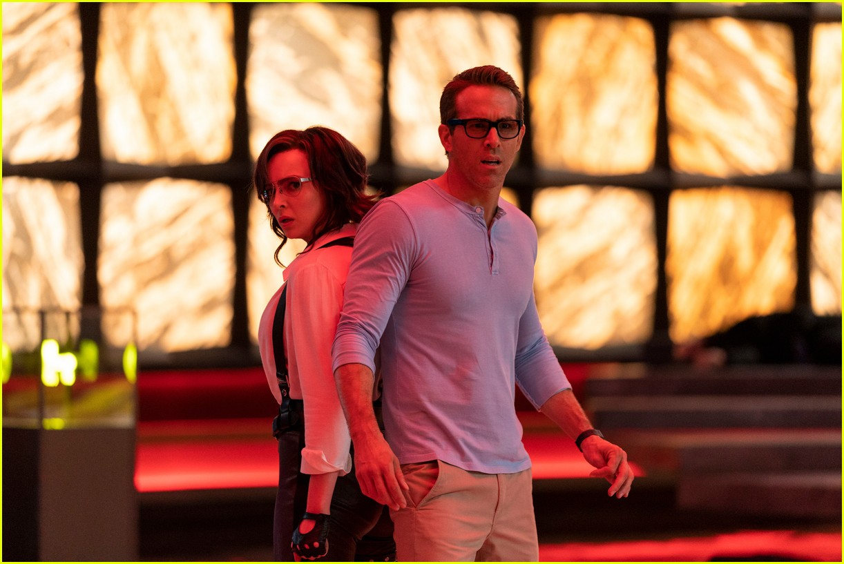Photo free guy now in theaters 04 Photo 4604656 Just Jared