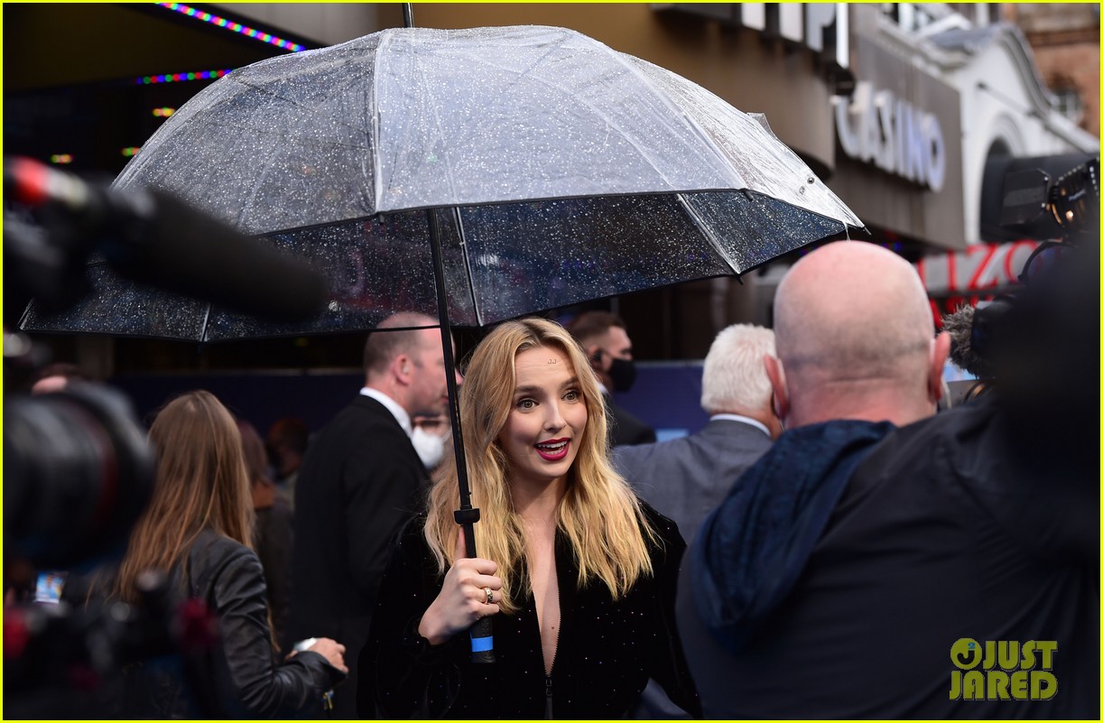 Jodie Comer Is Singing Mariah Carey's 'Fantasy' in 'Free Guy'!: Photo