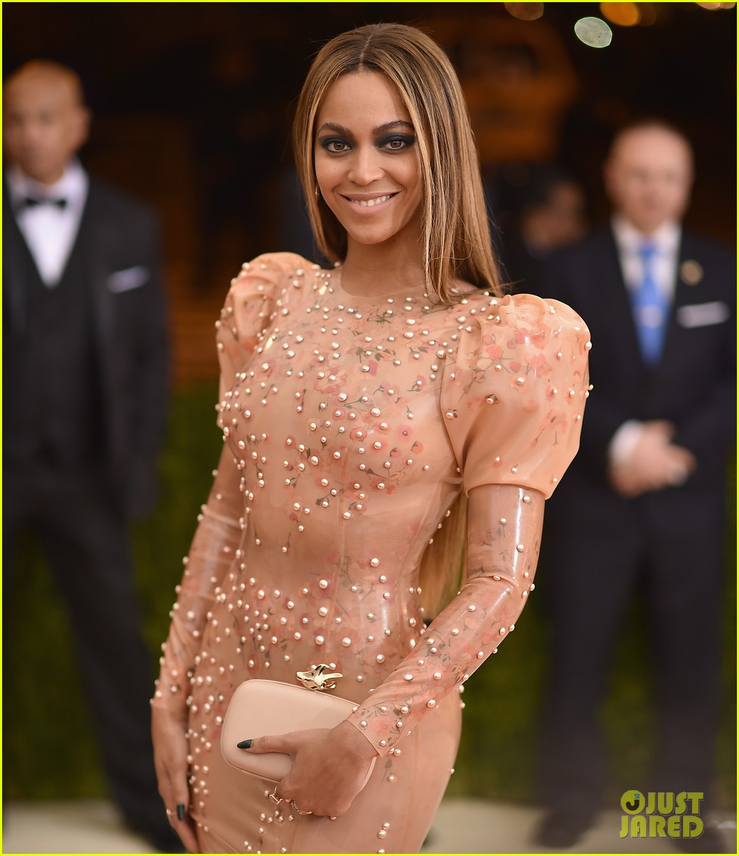 beyonce knowles new music on the way 04