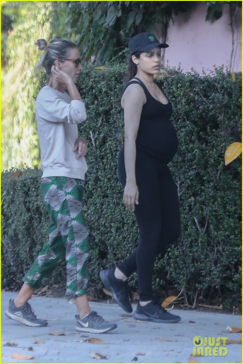 Pregnant Freida Pinto Spotted on a Walk with a Friend Photo 4609330