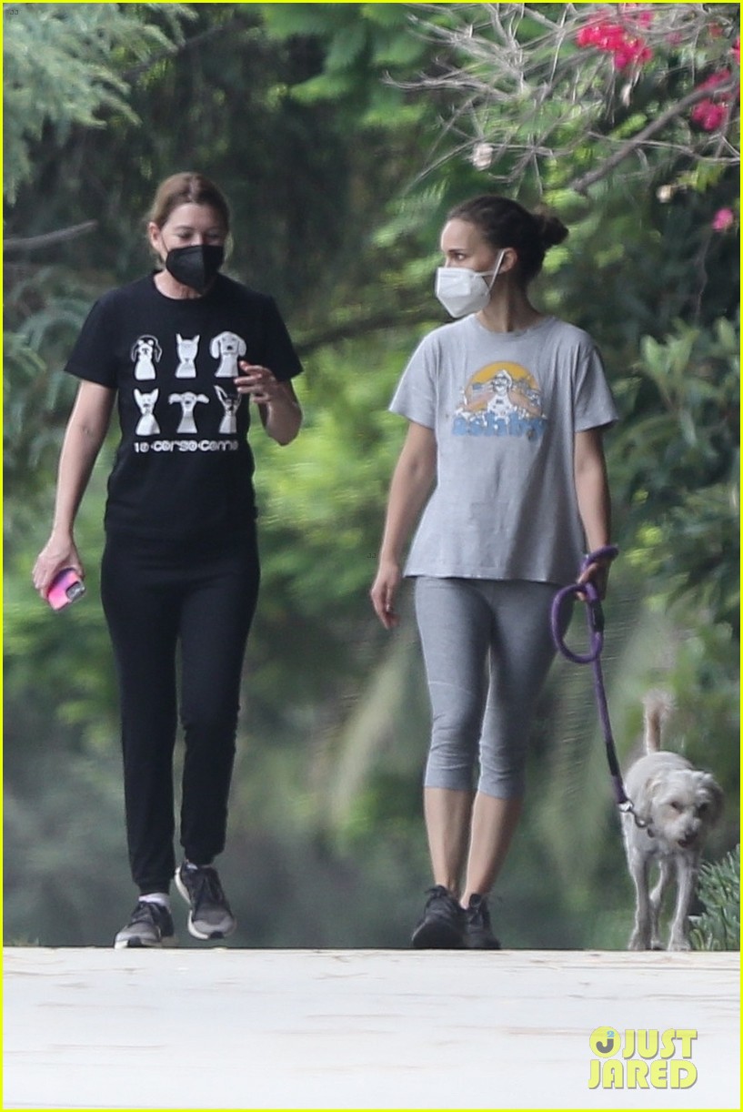Ellen Pompeo & Natalie Portman Meet Up for Afternoon Hike!: Photo