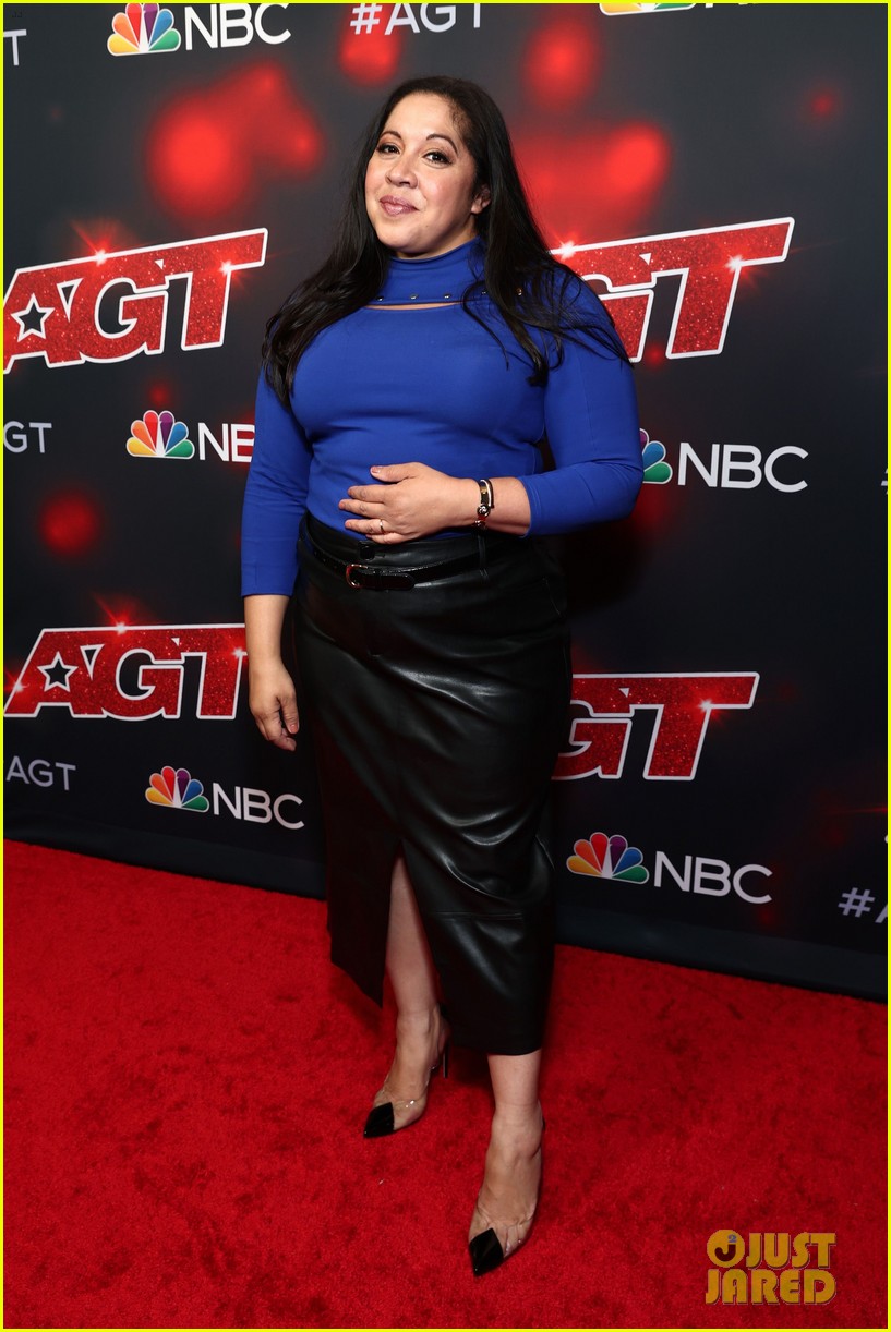 Sofia Vergara & Heidi Klum Rule The Red Carpet At 'AGT's First Live